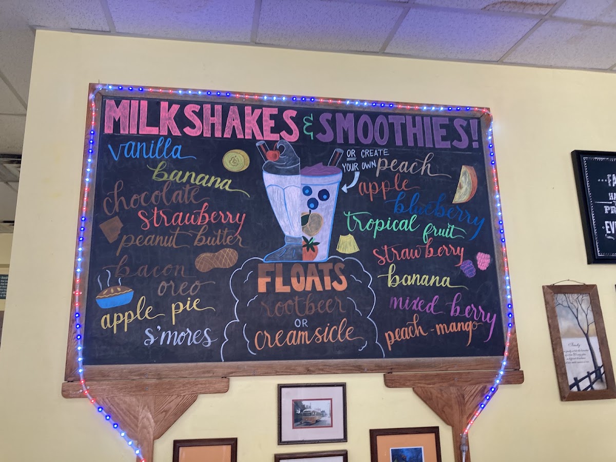 J & J's Family Restaurant & Catering photo 9